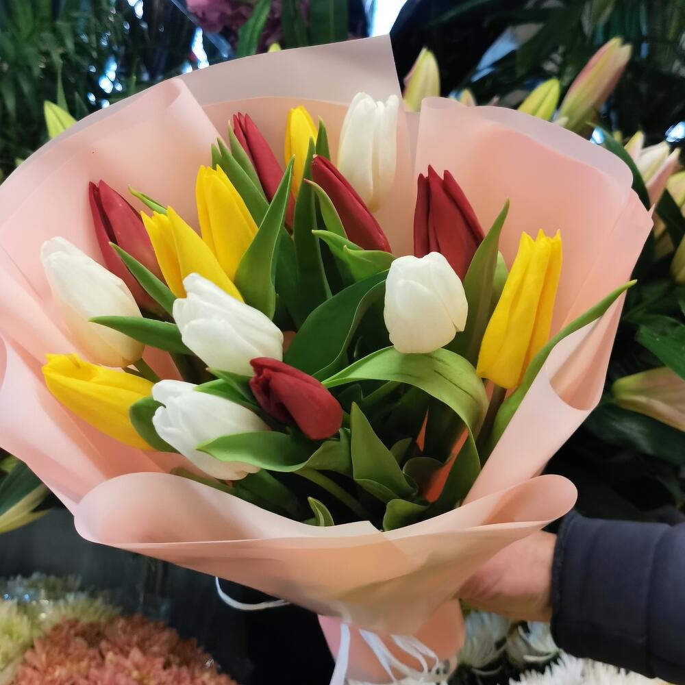 Букет цветов - тюльпаны