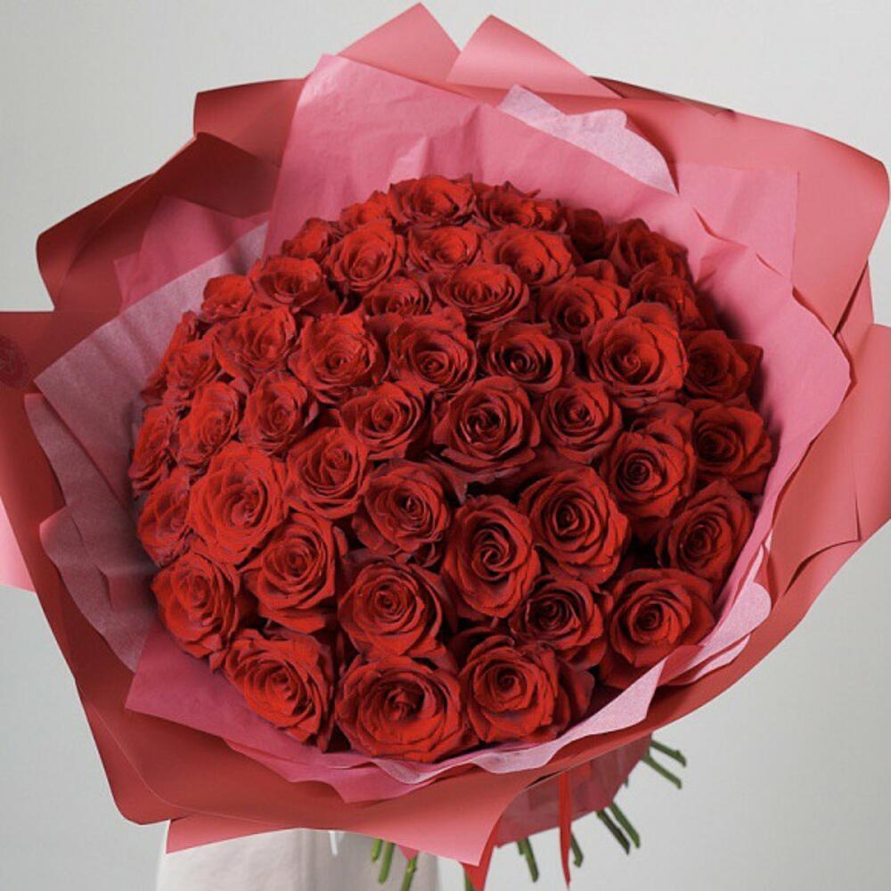 101 Premium Roses + Gift Massage Card